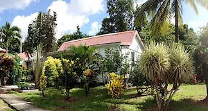 gites-soleil-couchant.comcaribbean.com/